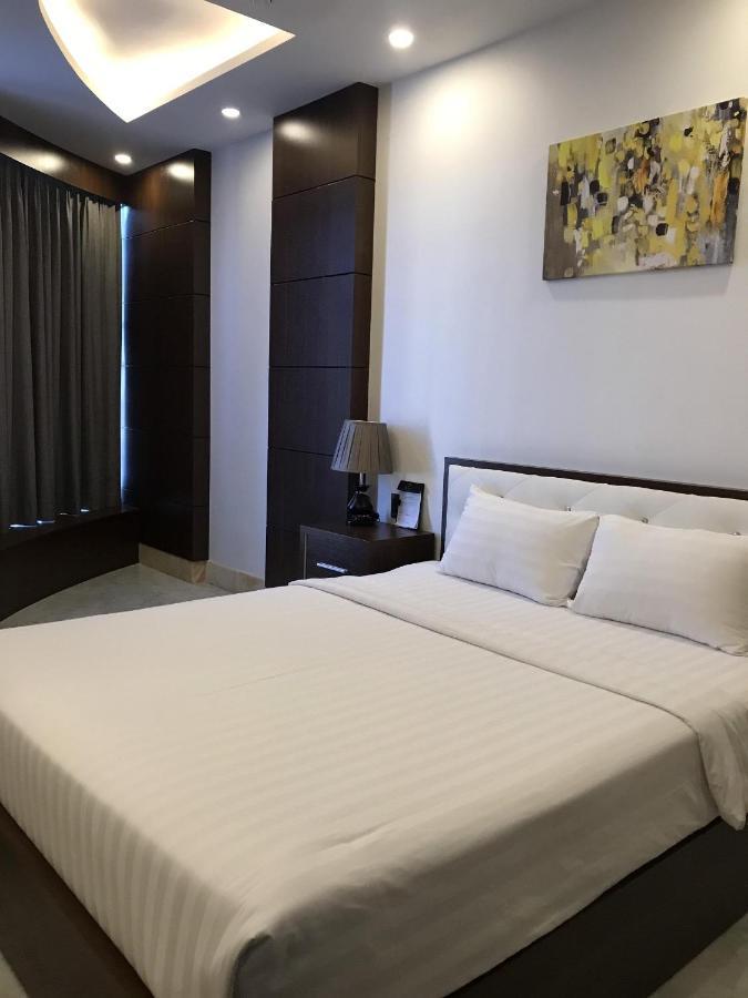 Quoc Thanh Hotel Long Khanh Екстериор снимка