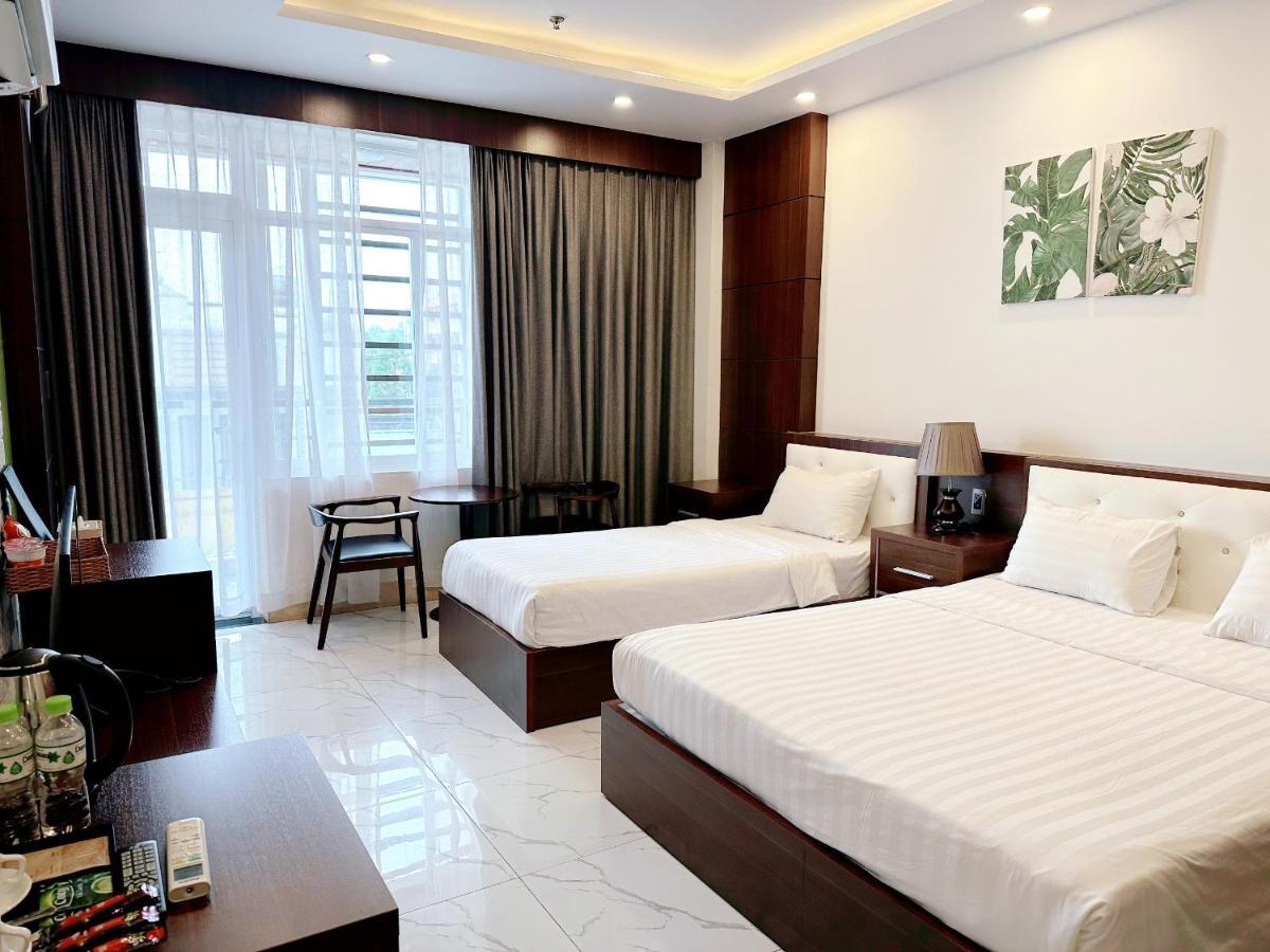 Quoc Thanh Hotel Long Khanh Екстериор снимка