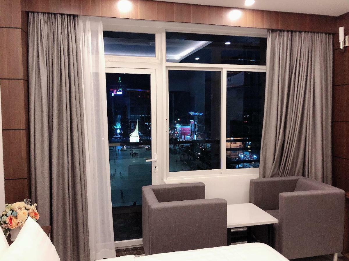 Quoc Thanh Hotel Long Khanh Екстериор снимка