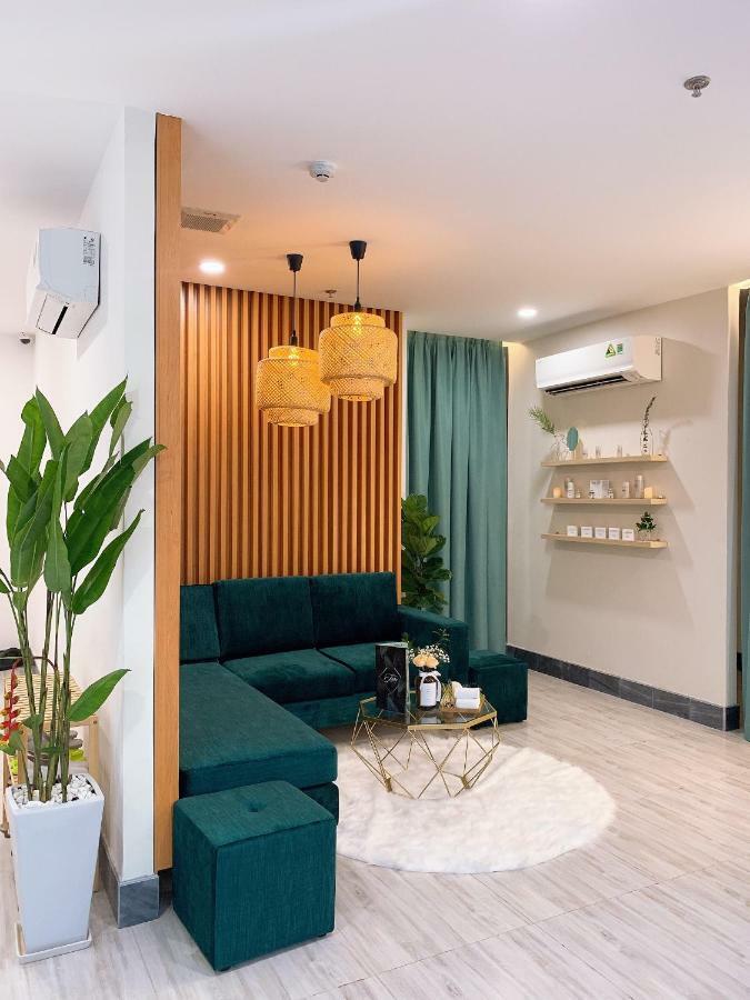 Quoc Thanh Hotel Long Khanh Екстериор снимка