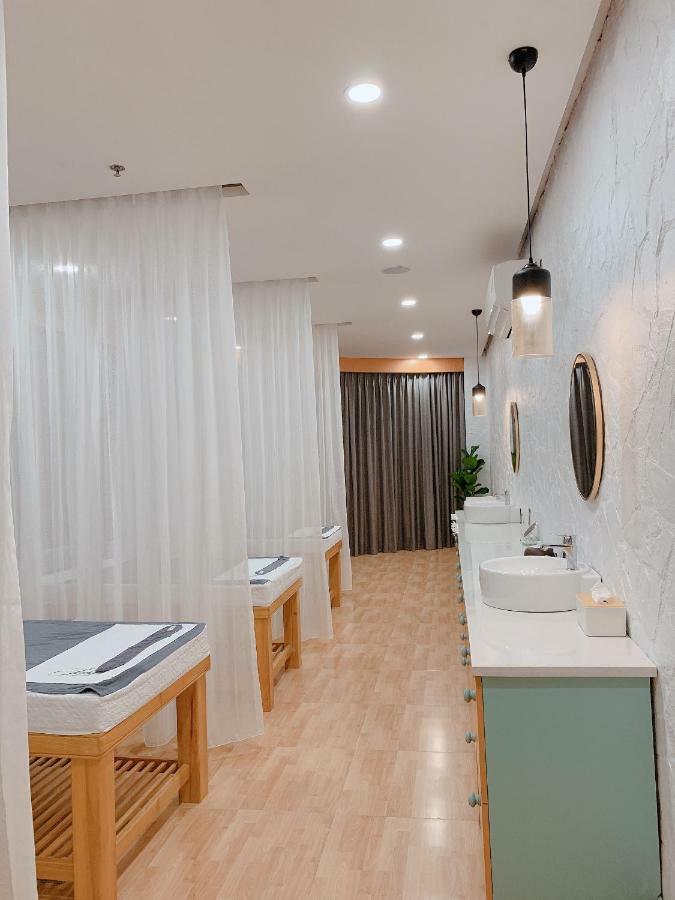 Quoc Thanh Hotel Long Khanh Екстериор снимка