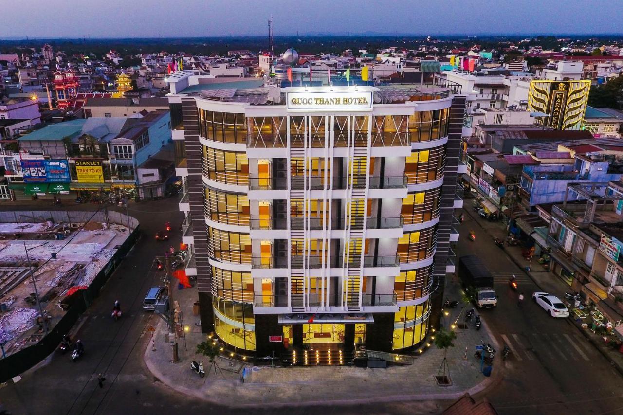 Quoc Thanh Hotel Long Khanh Екстериор снимка